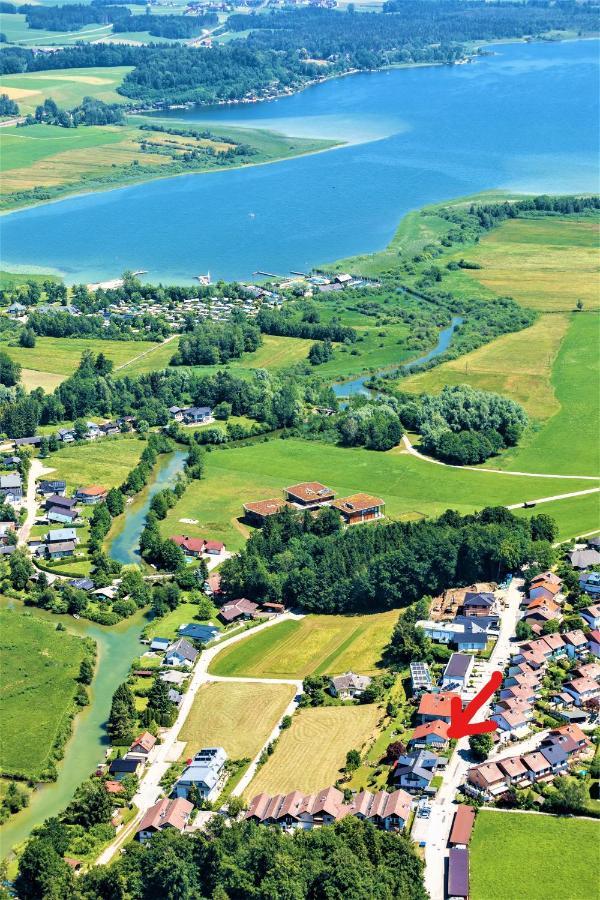 Appartamento Haus Am Weinberg II Seekirchen am Wallersee Esterno foto
