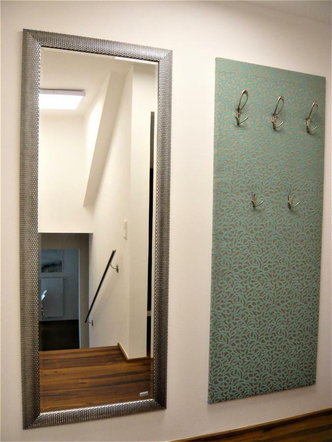 Appartamento Haus Am Weinberg II Seekirchen am Wallersee Esterno foto